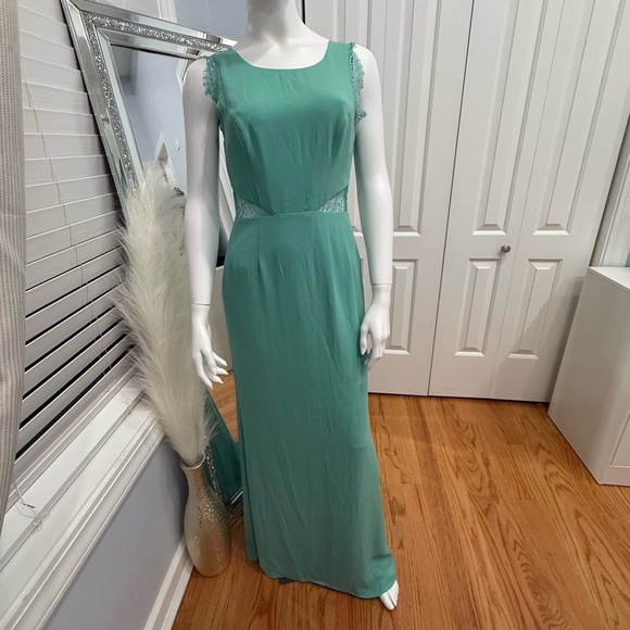 BCBGMaxAzria Dresses & Skirts - BCBGMaxAzria Mint Green Maxi Dress